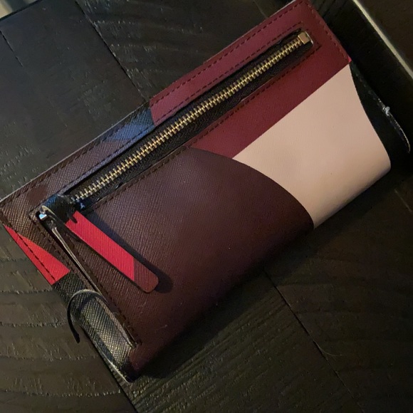Kate Spade Wallet - Picture 4 of 4